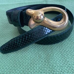Harve Benard Drk Green 1” Belt. Gold Buckle
Leather 36” l. Rare find VGC